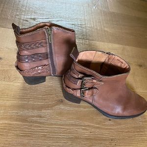 Pikoloinos booties
